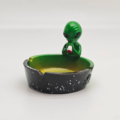 Alien Leaf Ashtray_3